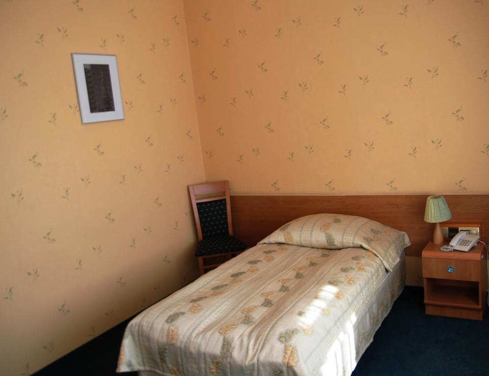 Palac Polonia Lodz  Room photo