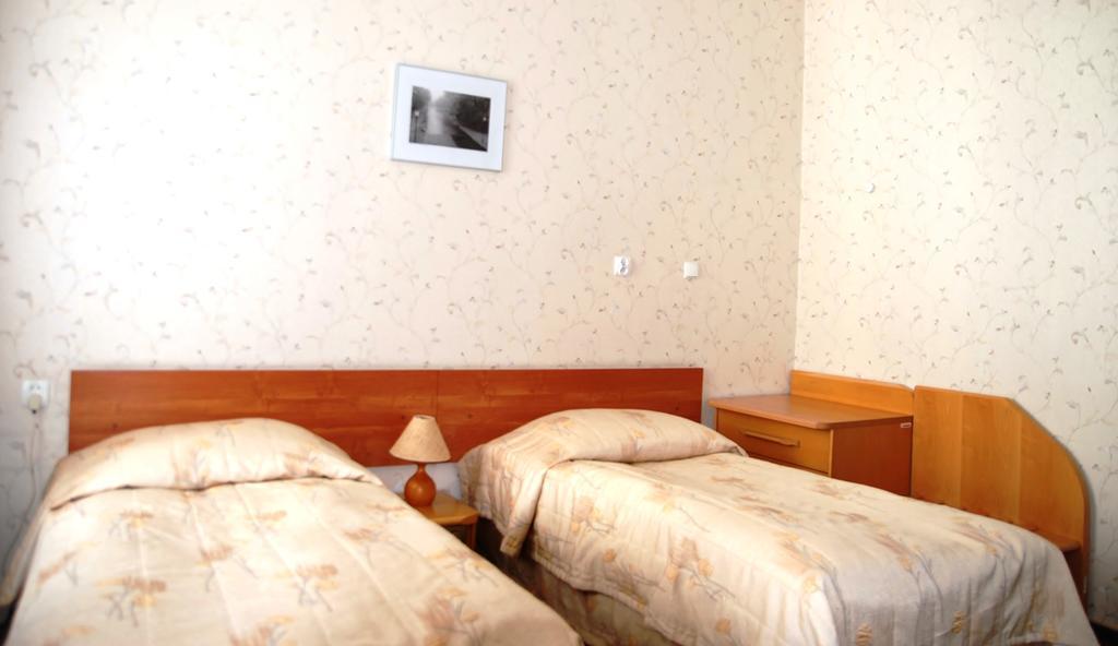 Palac Polonia Lodz  Room photo